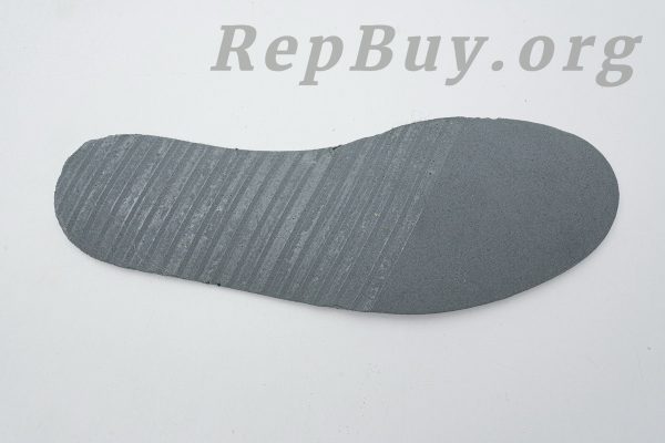 Top Version Fragment x Air Jordan 1 High OG 716371-040 - 图片 22