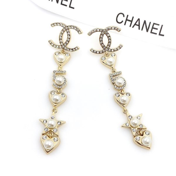 18K CC Pearl Heart Earrings