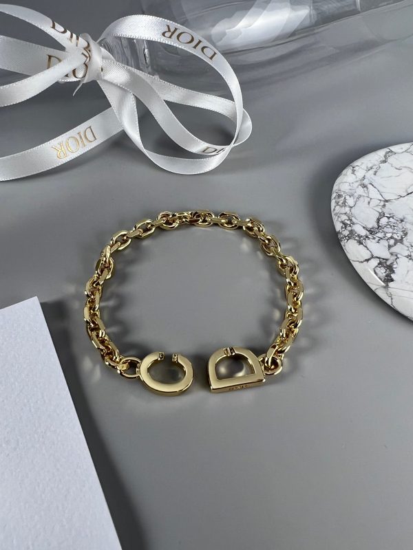 18K CD Lock Bracelet - Image 12