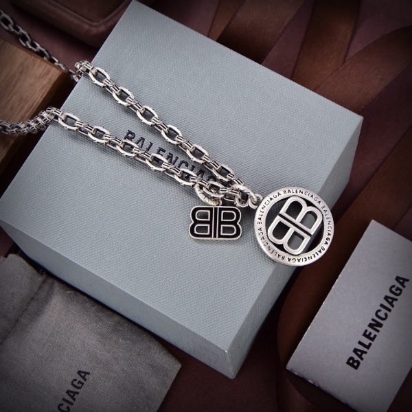 18K BB Chain Necklace - Image 3