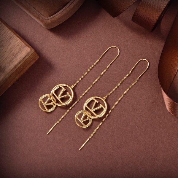 18K Vlogo Long Earrings - Image 5