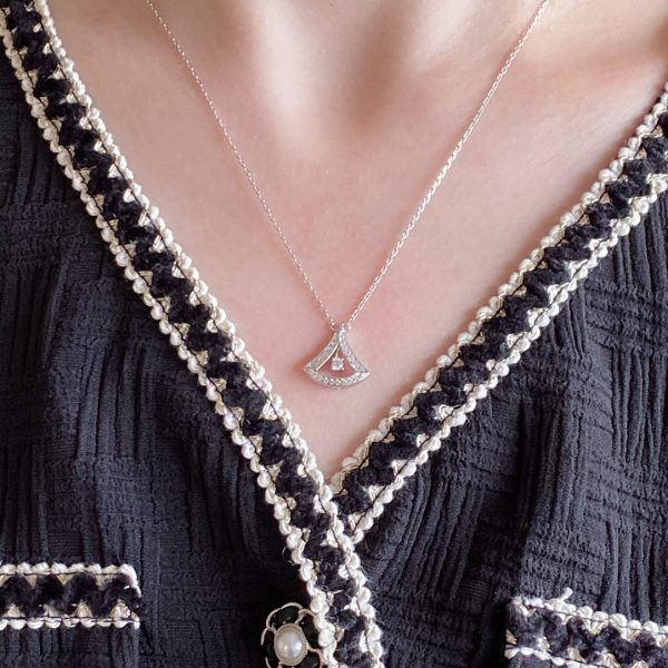 18K Divas' Dream Pavé Diamond Openwork Necklace - 图片 5