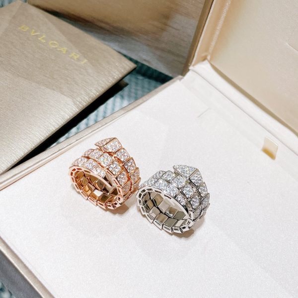 18K BV Serpenti Viper Full Pave Diamond Ring - Image 4
