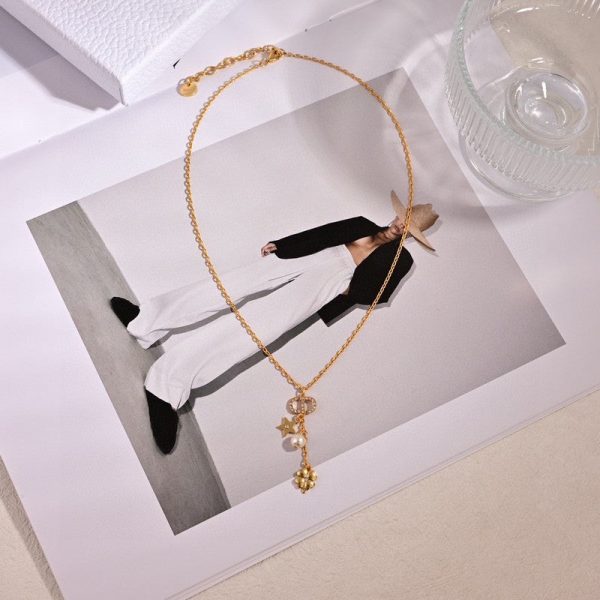 18K Petit CD Lucky Charms Necklace - 图片 2