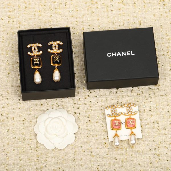 18K CC Long Pearl Pendant Earrings - 图片 3