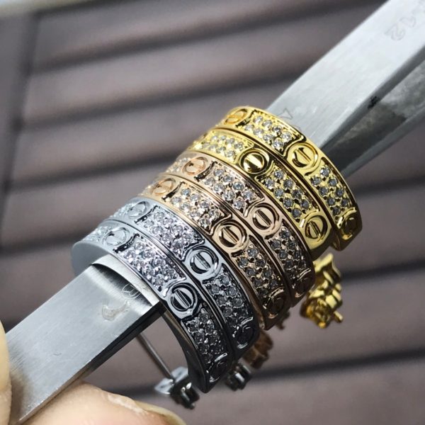 18K Love Pave Diamonds Earrings - 图片 4