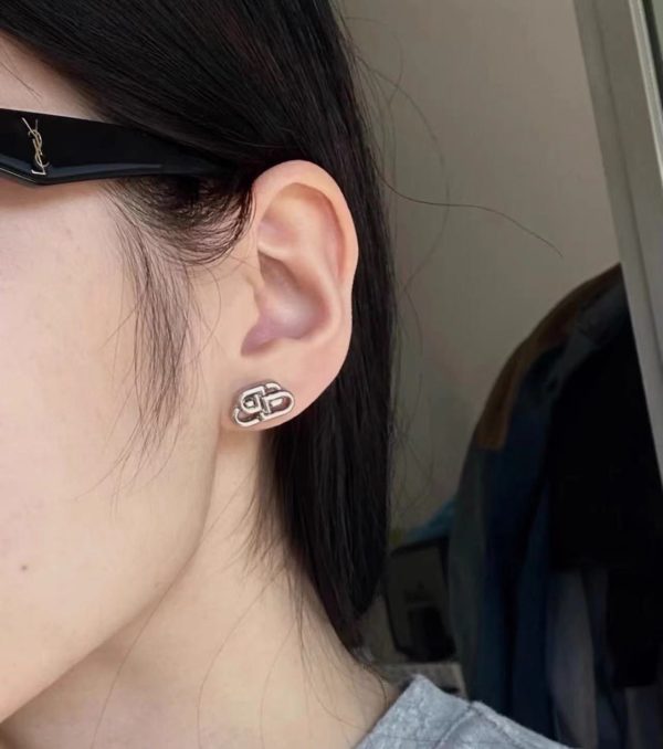18K BB Vintage Earrings - Image 2