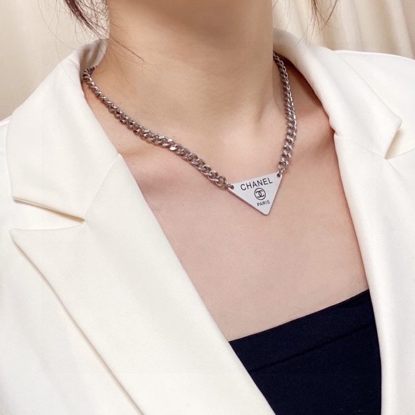 18K CC Triangle Necklace - 图片 2
