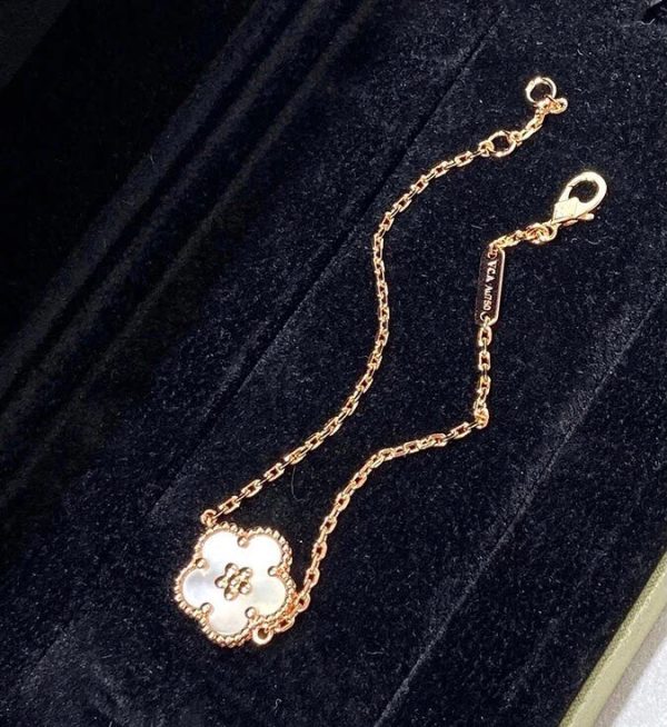 18K Lucky Spring Plum Blossom Bracelet - 图片 7