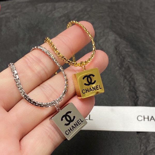 18K CC Pendant Necklace - 图片 6