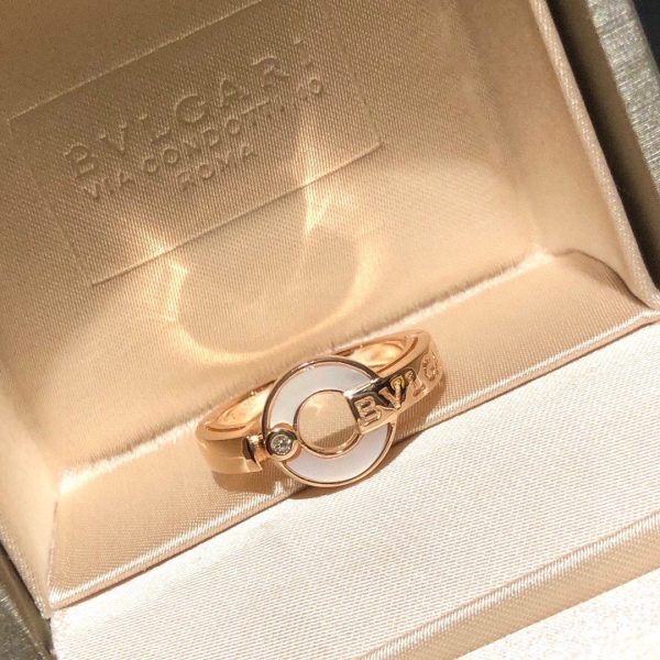 18K BV Pearl Ring - Image 3