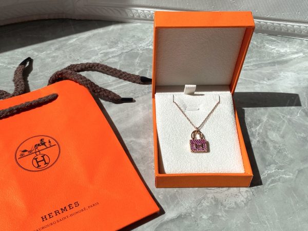 18K Amulettes Constance Pink Diamonds Pendant Necklace - Image 10