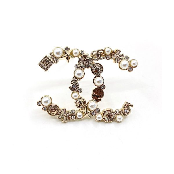 18K CC Pearls Brooch