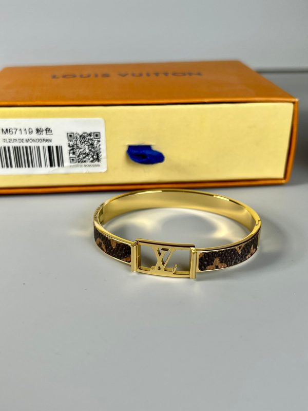 18K Louis Vintage Leather Bracelet - Image 3