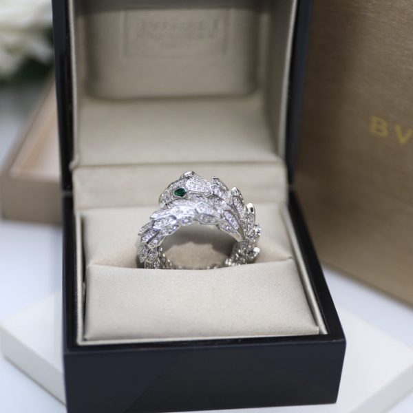 18K BV Serpenti Tubolari Ring - Image 4