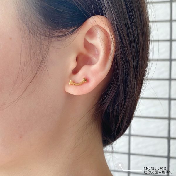 18K T Smile Yellow Gold Earrings - 图片 2