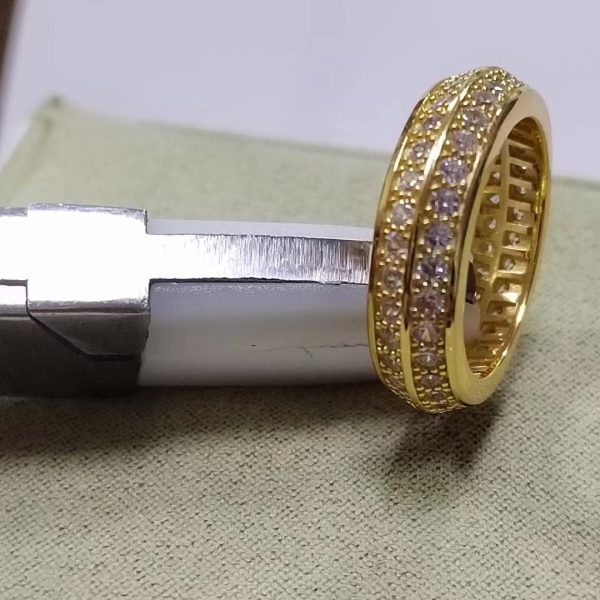 18K Couture Wedding Diamond Ring - Image 4