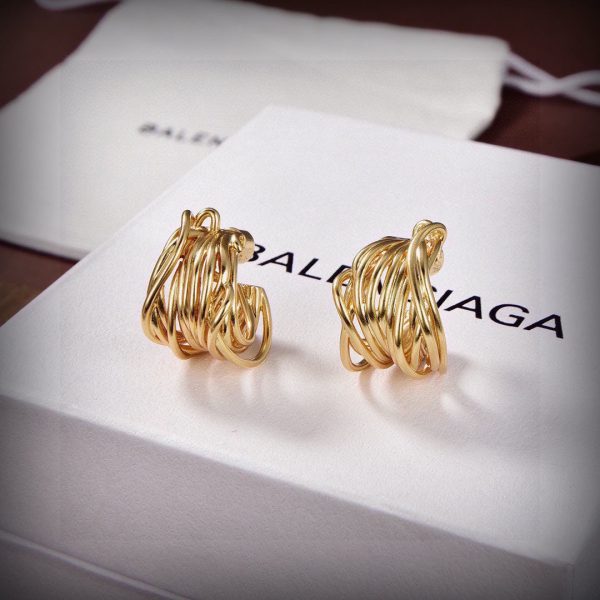 18K BB Gold Earrings - Image 3