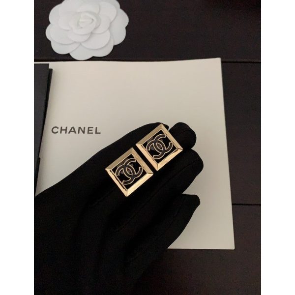 18K CC Square Hollow Earrings - 图片 2