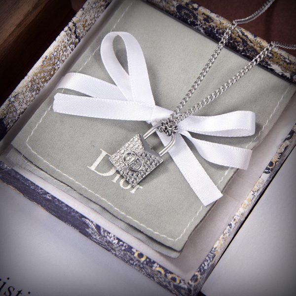 18K CD Lock Necklace - 图片 3
