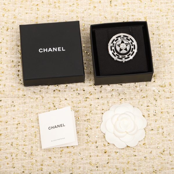 18K CC Black Diamonds Brooch - Image 3