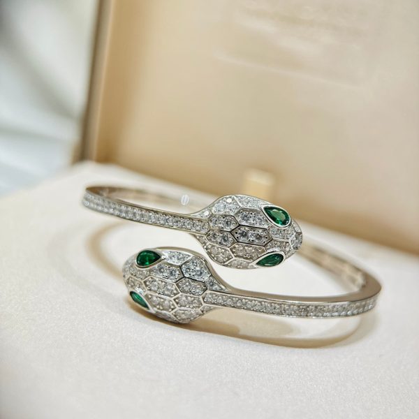 18K BV Serpenti Pave Diamond Bracelet - Image 6