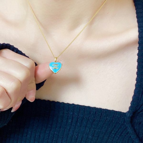 18K CC Blue Heart Necklace - Image 5
