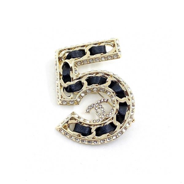 18K CC No.5 Strass Brooch