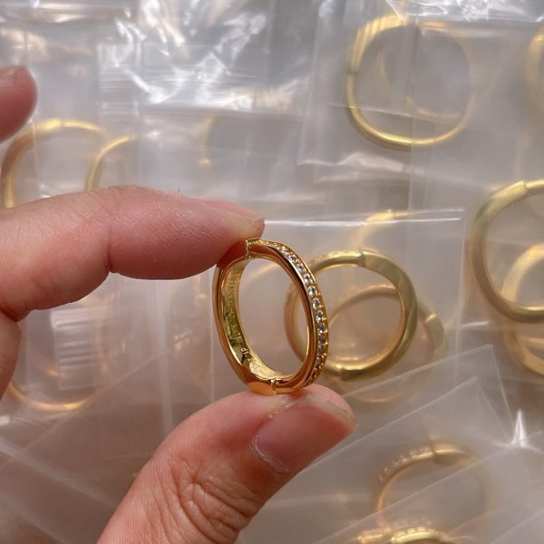 18K T Lock Diamonds Yellow Gold Ring - 图片 4
