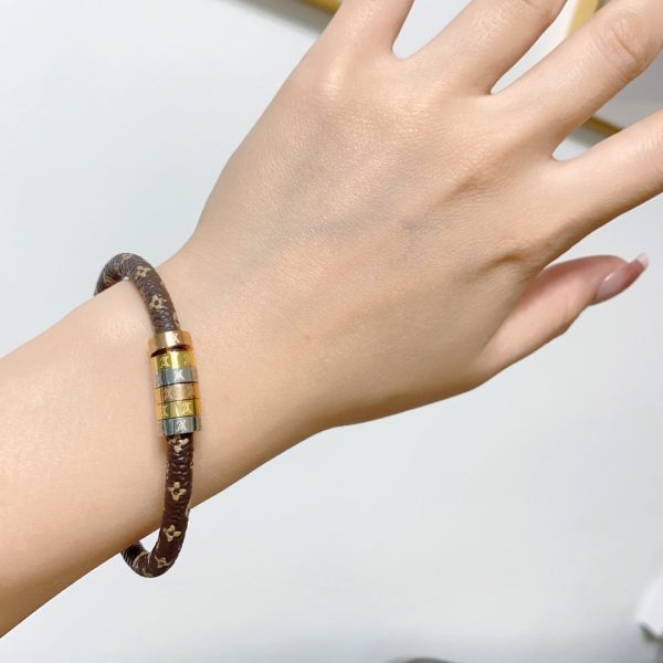 18K Louis Monogram Bracelet - 图片 4