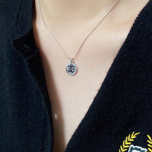 18K CC Round Logo Necklace - 图片 5