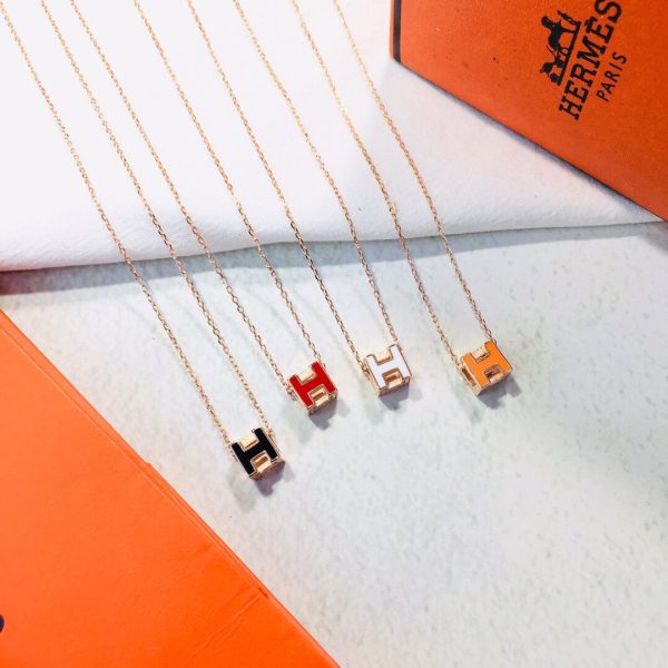 18K Cage D'H H Necklace - Image 5
