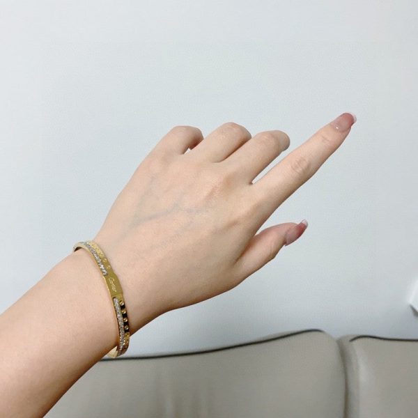 18K Love Diamond Bracelet - 图片 4