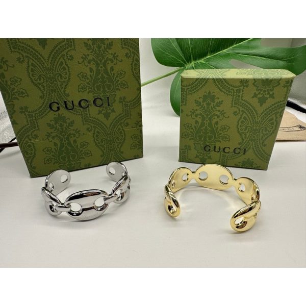 18K Double G Open Cuff Bracelet - 图片 2