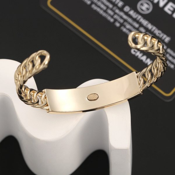 18K CC Strass Open Cuff Bracelet - Image 3