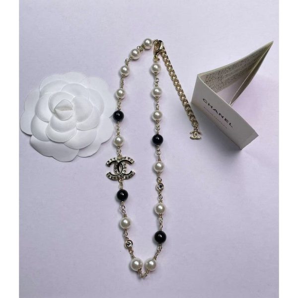 18K CC Black & White Pearls Necklace - Image 2