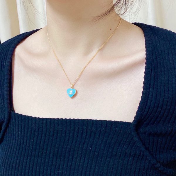 18K CC Blue Heart Necklace - Image 3