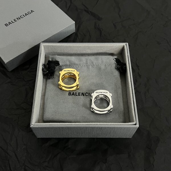 18K BB Crystal Ring - Image 3