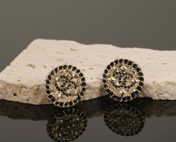 18K CC Diamond Round Earrings - 图片 3