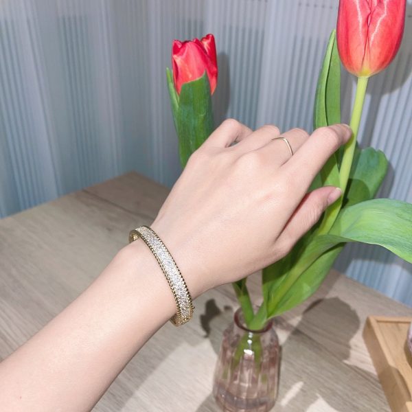 18K White Gold Perlée Diamonds Three Rows Bracelet - 图片 7