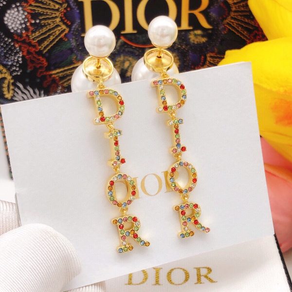18K CD Color Crystal Script Earrings - 图片 2