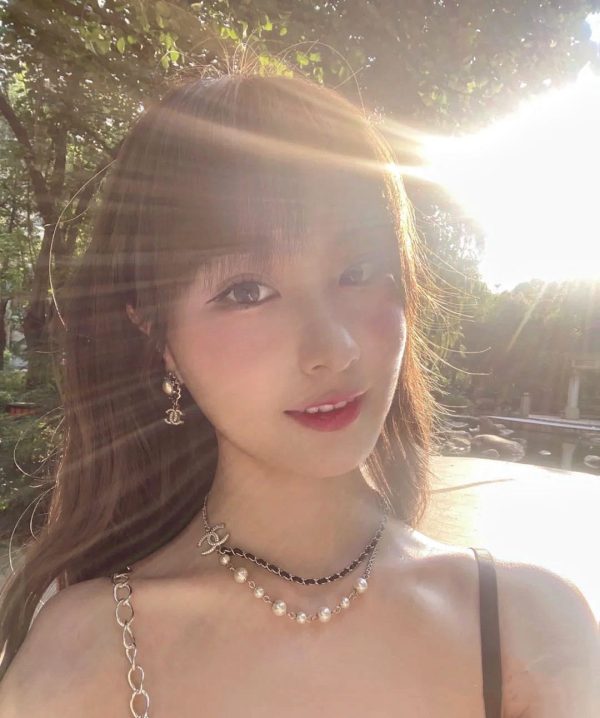 18K CC Pearls Strass Choker Necklace - 图片 2