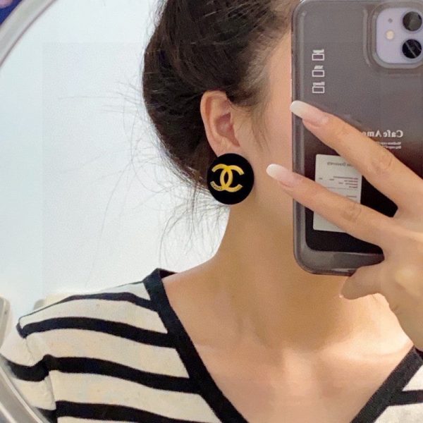 18K CC Black Yellow Gold Earrings - Image 4