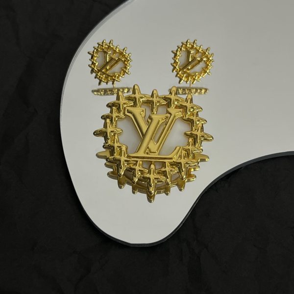 18K Louis Vintage Brooch - Image 4
