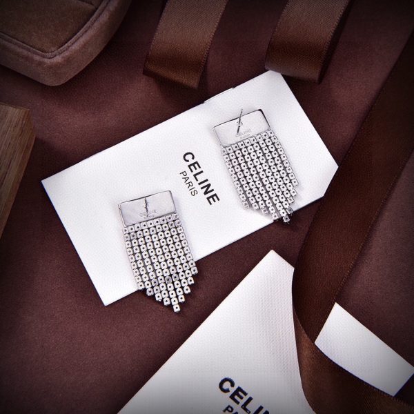 18K Triomphe Diamonds Tassel Earrings - Image 4