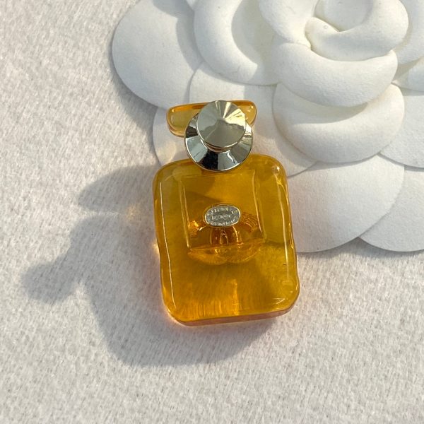 18K CC Perfume Color Bottle Brooch - Image 6