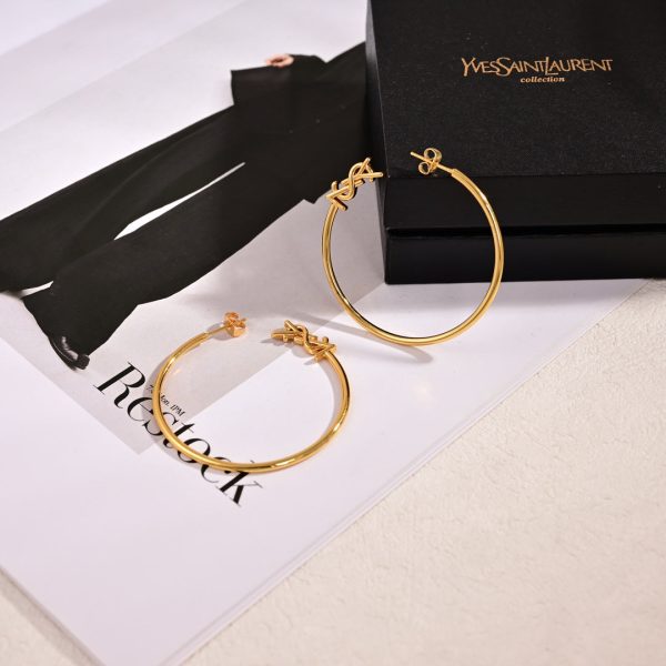 18K Saint Circle Gold Earrings - Image 4