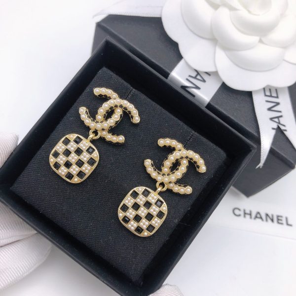18K CC Chain Earrings - Image 2