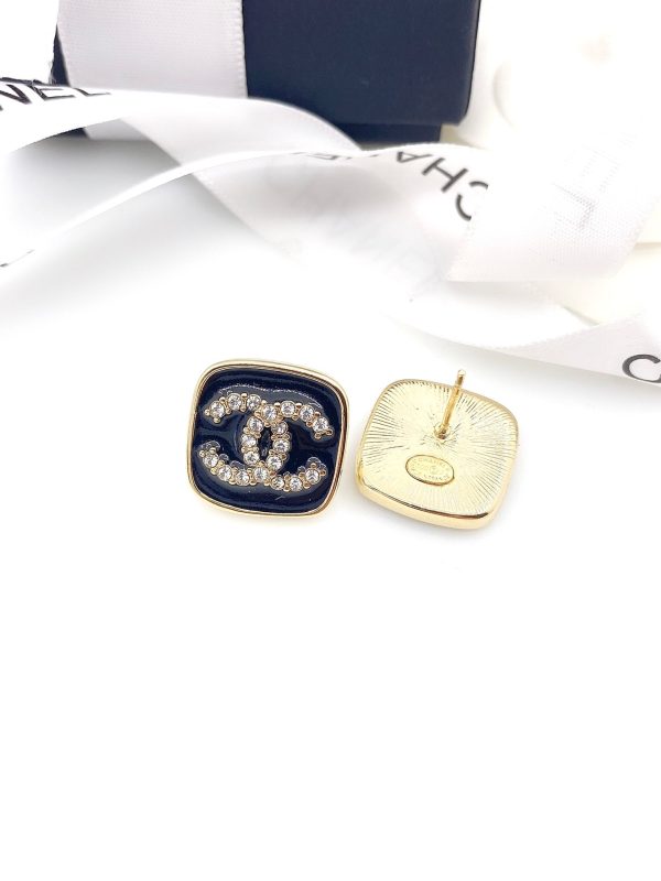 18K CC Square Resin Diamond Earrings - 图片 3