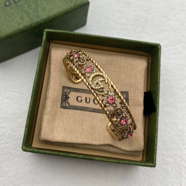 18K Double G Red Crystal Flower Cuff Bracelet - 图片 2